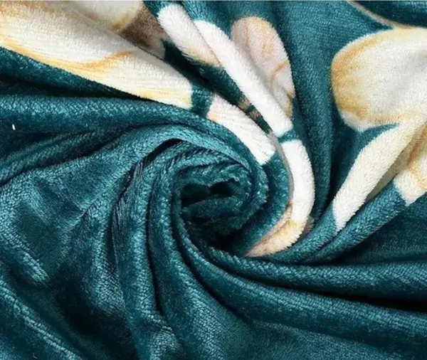 Premium_500_TC_Velvet_King_Size_Fitted_Bedsheet_|_Warm_&_Floral_Embossed_Design_with_All-Round_Elastic
