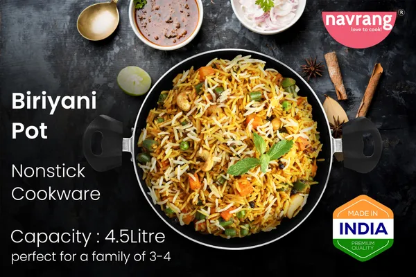 Red_Nonstick_Non_Induction_Aluminium_Stew_Pot_240Mm_With_Glass_Lid