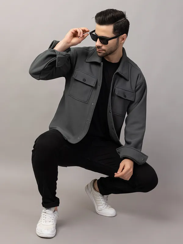 Dark_Grey_Felt_Shacket_with_Flap_Pockets_For_Men
