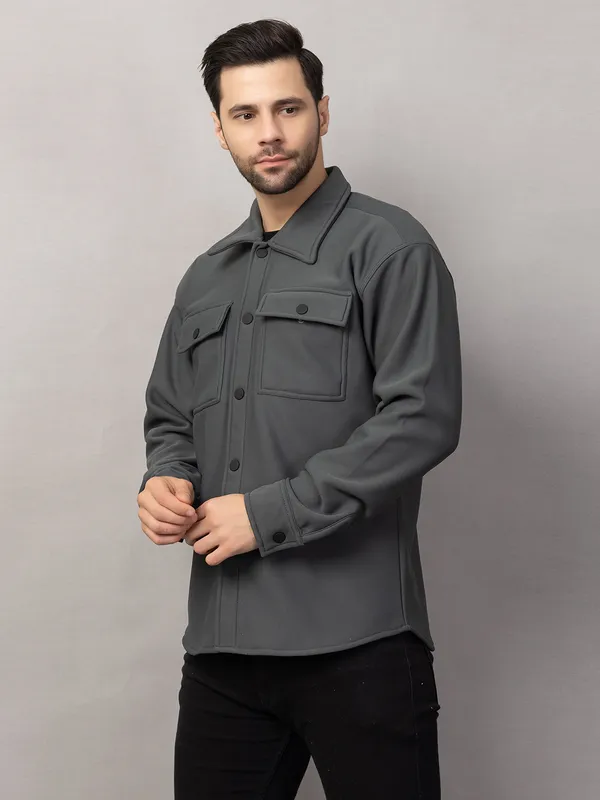 Dark_Grey_Felt_Shacket_with_Flap_Pockets_For_Men