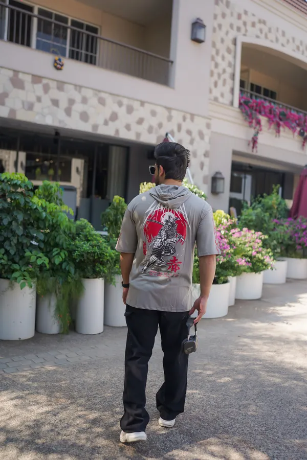 Grey_Cotton_Blend_Printed_Hooded_Neck_Soft_T-Shirt_For_Men