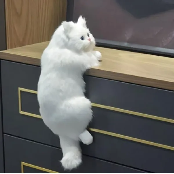 White_Climbing_Cat_For_Home_&_Office_Decor
