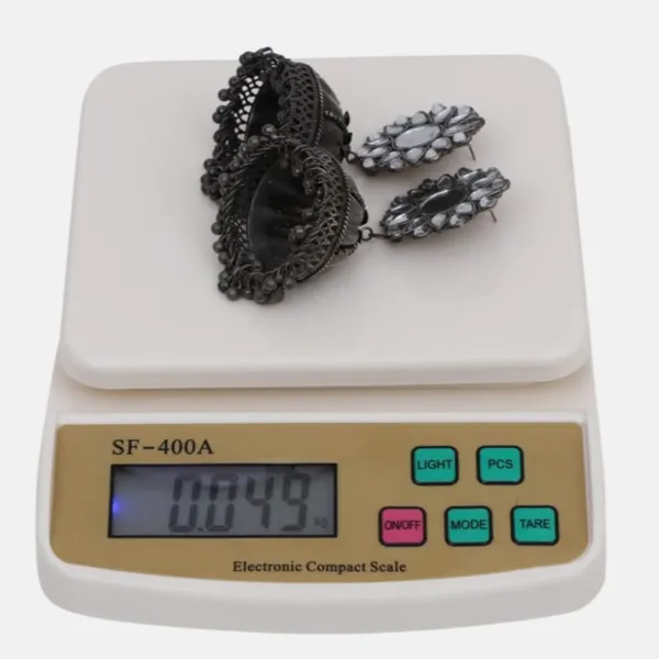 White_Compact_Portable_Digital_Kitchen_And_Lab_Weighing_Scale