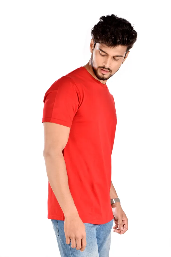 Red_Solid_Cotton_Blend__Round_Neck_Half_Sleeve_T-Shirt_For_Men