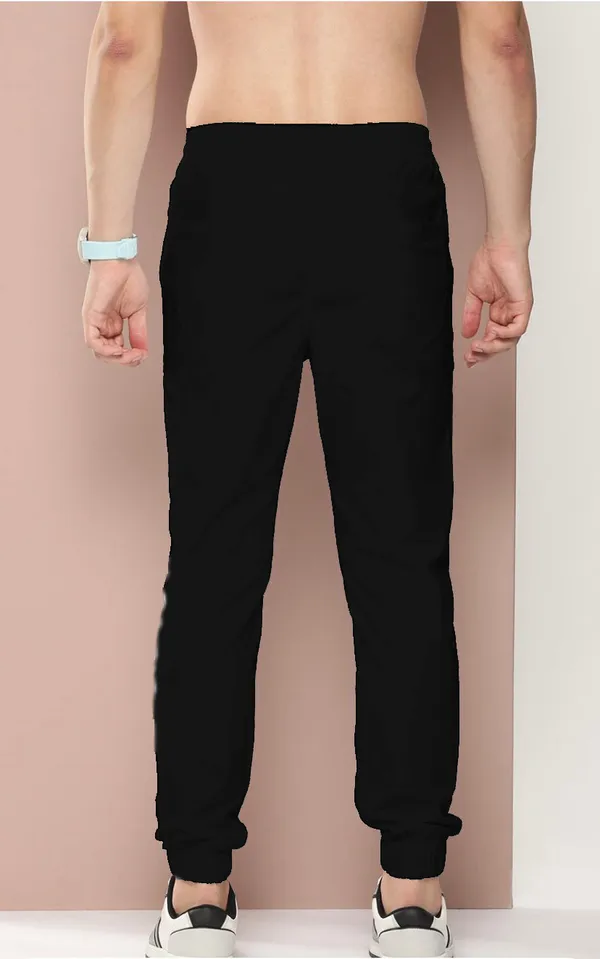 Black_Cotton_Blend_Solid_Mens_slim_fit_Joggers