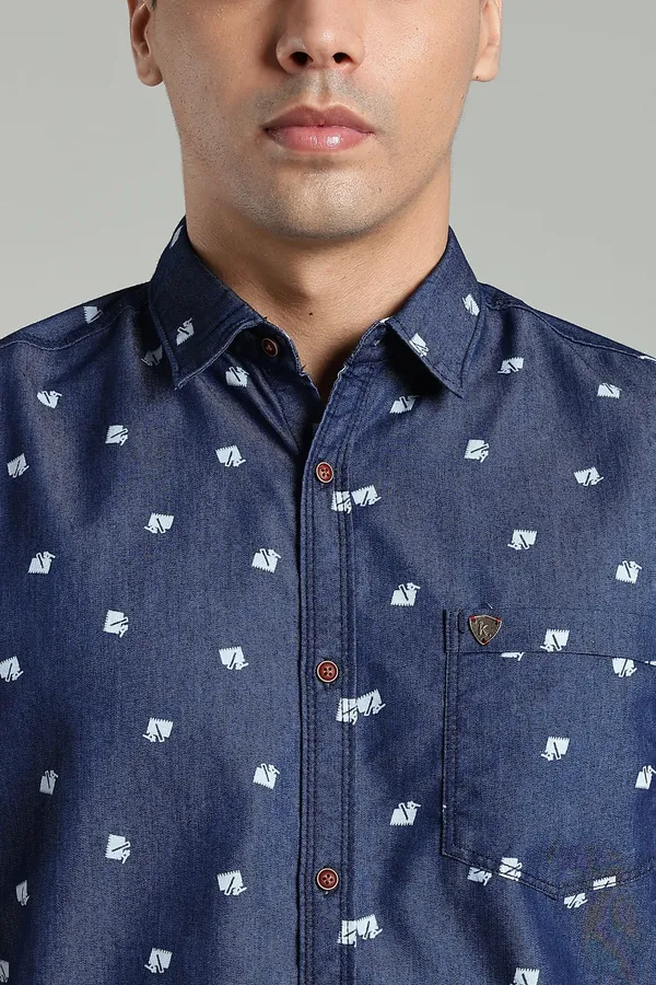 Kuons_Avenue_Men’s_Blue_Printed_Half_Sleeves_Denim_Casual_Shirt_