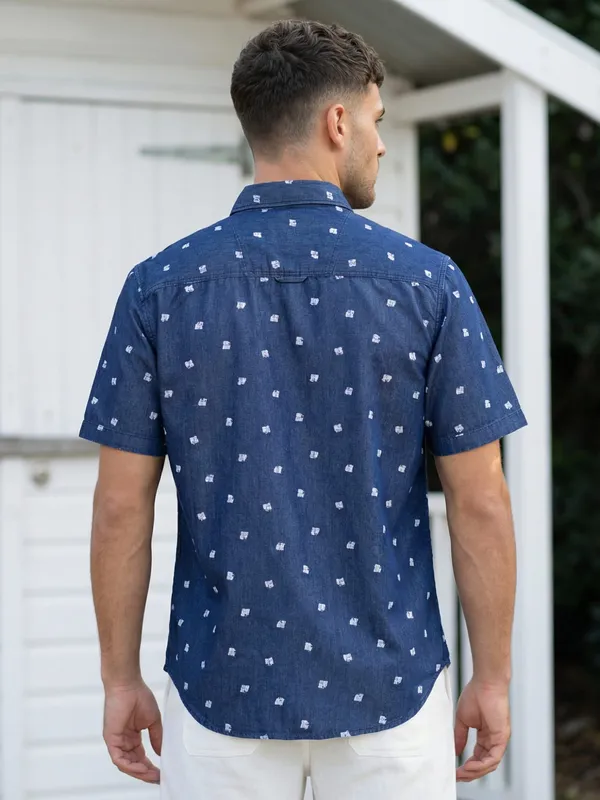 Kuons_Avenue_Men’s_Blue_Printed_Half_Sleeves_Denim_Casual_Shirt_