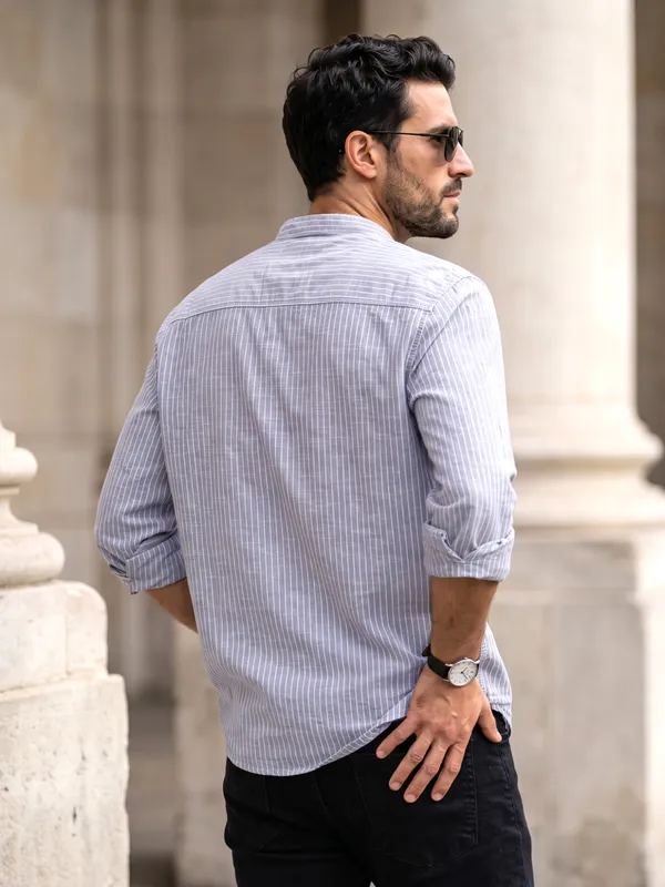 Kuons_Avenue_Men's_Celeste_Blue_Linen_Cotton_Striped_Casual_Shirt