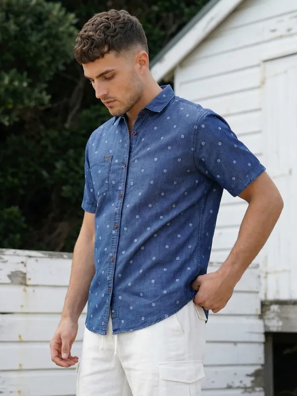 Kuons_Avenue_Men’s_Dark_Blue_Printed_Denim_Casual_Shirt