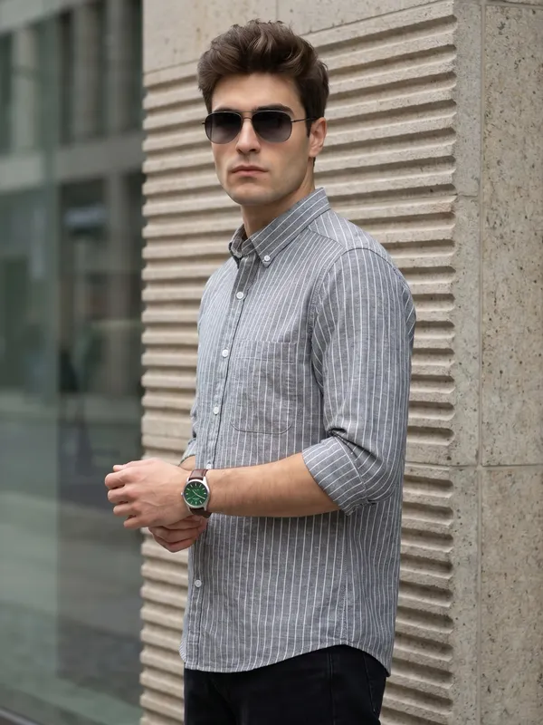 Kuons_Avenue_Men’s_Grey_Base_&_Cream_Striped_Linen_Cotton_Casual_Shirt