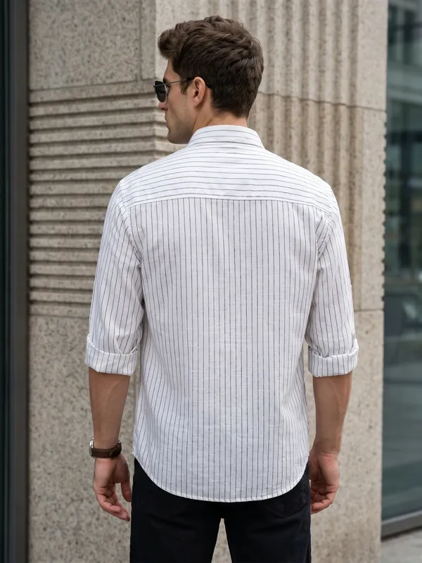 Kuons_Avenue_Men’s_Off-White_Base_&_Grey_Striped_Linen_Cotton_Casual_Shirt