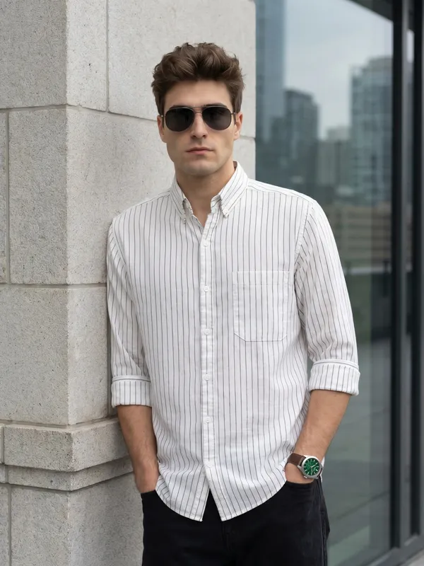 Kuons_Avenue_Men’s_Off-White_Base_&_Grey_Striped_Linen_Cotton_Casual_Shirt