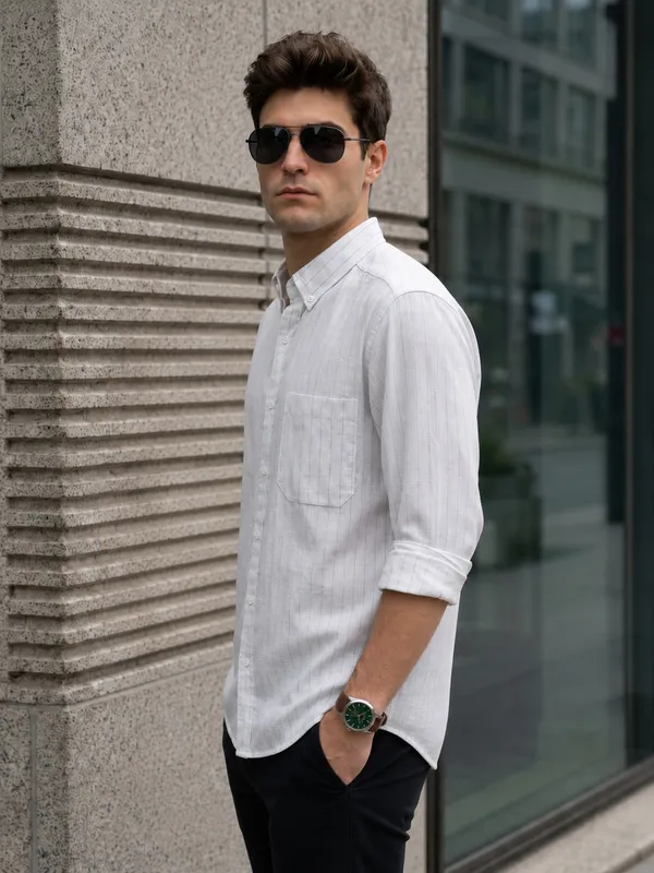Kuons_Avenue_Men’s_Off-White_Base_&_Sky_Blue_Striped_Linen_Cotton_Casual_Shirt