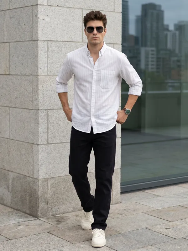 Kuons_Avenue_Men’s_Off-White_Base_&_Sky_Blue_Striped_Linen_Cotton_Casual_Shirt