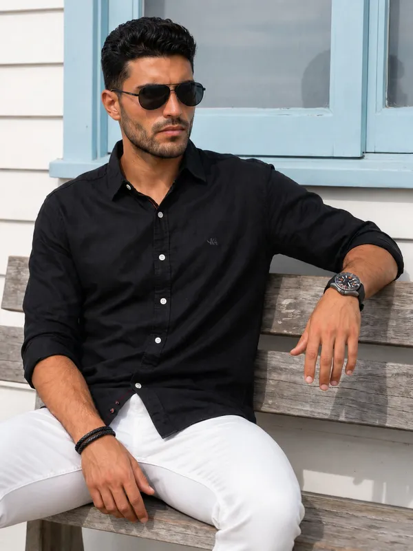 Kuons_Avenue_Men's_Raven_Black_Tencel_Linen_Casual_Shirt