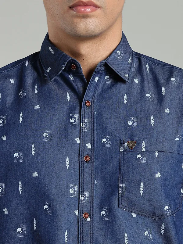 Men's_Denimax_Blue_Denim_Half_Sleeves_Tailored_Fit_Printed_Casual_Shirt