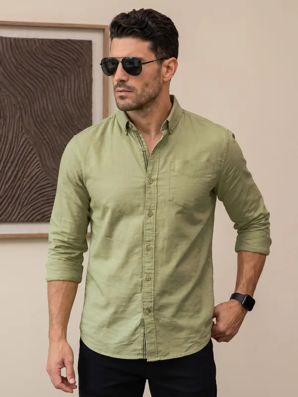 Men’s_Fresh_Green_Linen_Cotton_Classic_Casual_Shirt