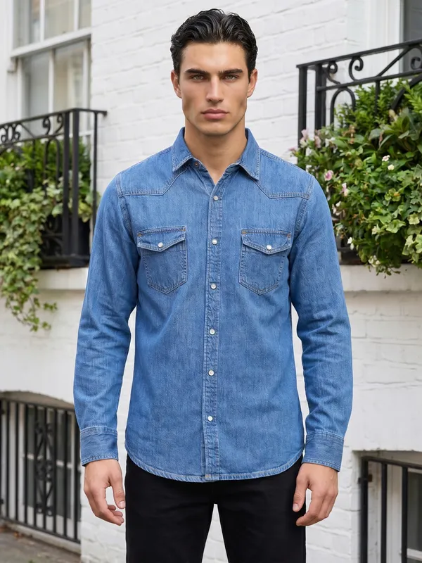 Southbay_Men's_Medium_Blue_Street_Style_Denim_Shirt