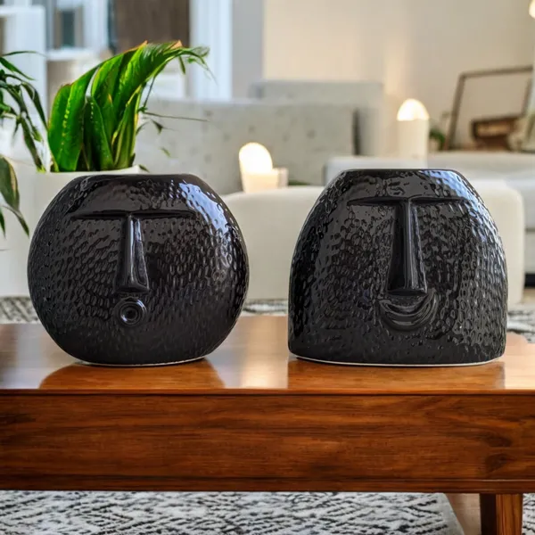 Black_Textured_Face_Ceramic_Vases_�_Set_of_2