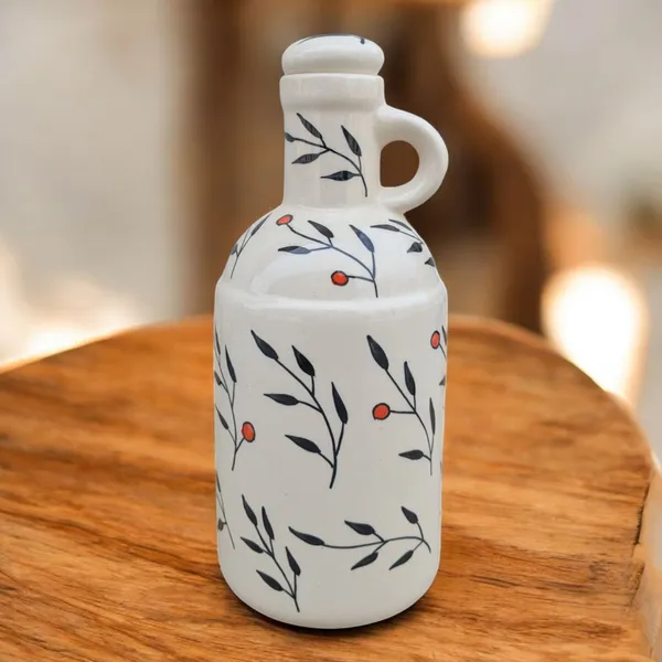 Handcrafted_Stoneware_Ceramic_Oil_Dispenser_–_1000ML,_Hand-Painted,_Elegant_Kitchen_Essential