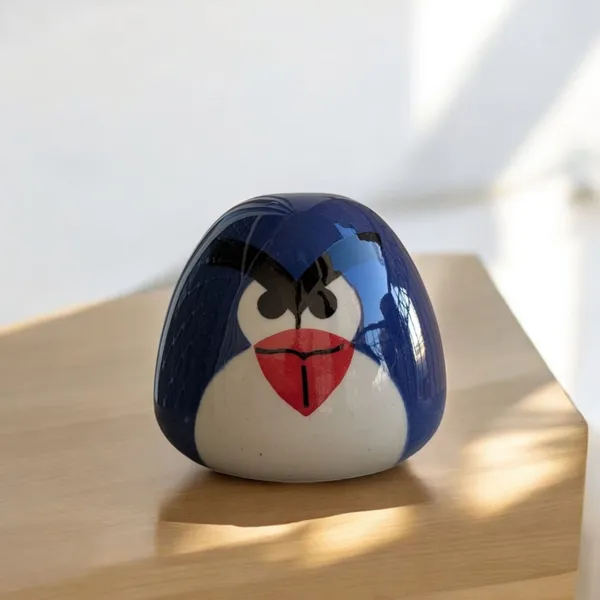 Handmade_Ceramic_Piggy_Bank_–_Angry_Bird_Design