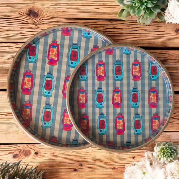 MADARKS_Handcrafted_MDF_Decorative_Round_Trays_–_Set_of_2_(9_&_7_Inch)_|_Printed_Art_Designs_|_Enamel_Finish_|_Multipurpose_Use
