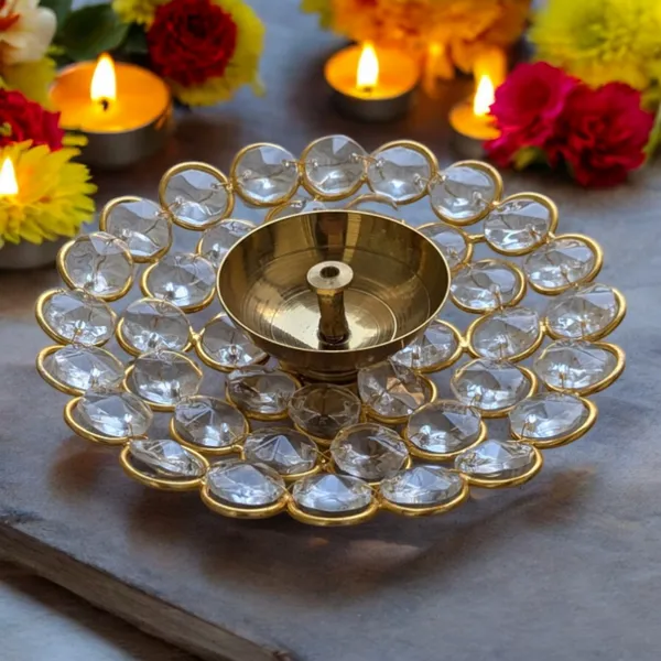 Madarks_Brass_Round_Crystal_Akhand_Diya_Deep_Oil_Lamp_for_Home_Temple_Diwali_Puja_Decor_(Golden)
