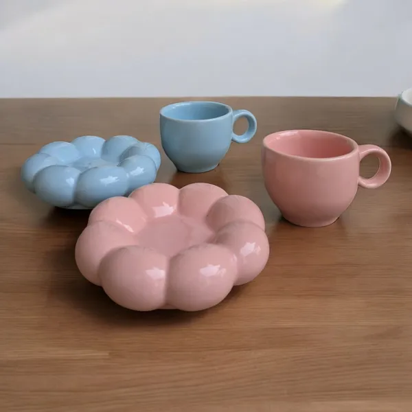 Madarks_Bubble_Ceramic_Coffee_Cup_and_Saucer_Set_(200_ml)