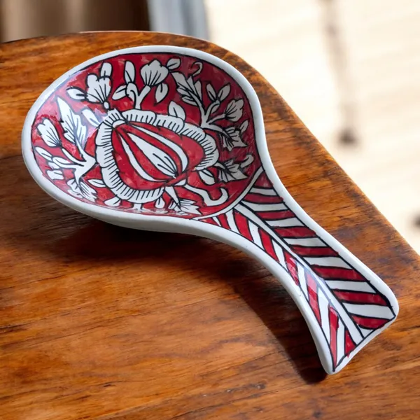 Madarks_Handcrafted_Ceramic_Spoon_Rest_with_Floral_Red_and_White_Design_�_Kitchen_Spoon_Rest