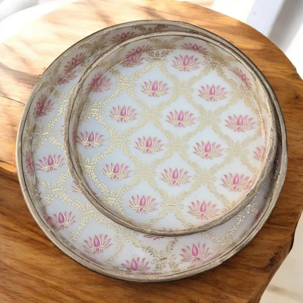 Madarks_Handcrafted_Round_Lotus_Design_Serving_Trays_-_Set_of_2,_MDF_Enamel_Trays,_Size:_7_Inch_and_9_Inch