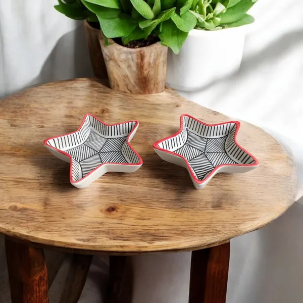 Madarks_Pack_of_2_Star-Shaped_6_Inch_Ceramic_Bowl_Cum_Platter_with_Red_Trim_�_1_Inch_Height,_Microave_amd_Dishwasher_safe
