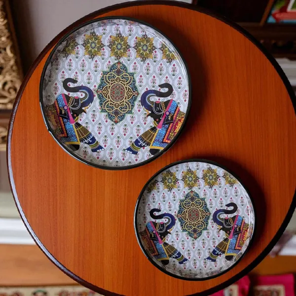 Madarks_Set_of_2_Decorative_Round_Trays_|_9_&_7_Inch_|_MDF_Wood_with_Enamel_Finish_|_Traditional_Elephant_Print_|_Handmade_Multipurpose_Serving_Tray_for_Home_&_Gifting