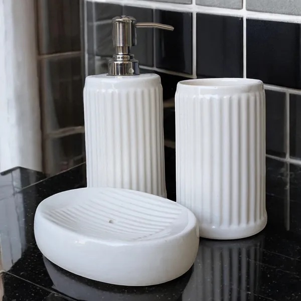 Modern_Ribbed_Ceramic_Bathroom_Accessories_Set_-_Soap_Dispenser,_Toothbrush_Holder_&_Soap_Dish