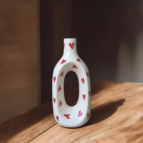 Oval_Loop_Ceramic_Vase_with_Hand-Painted_Heart_Design_–_Water-Safe-_21cm_Height