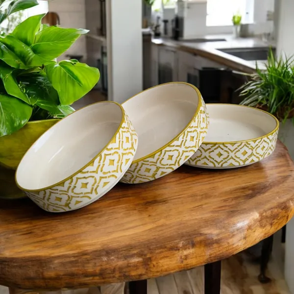 Set_of_3_Ceramic_Salad_&_Multipurpose_Bowls_-_Modern_Design_with_Yellow_Geometric_Pattern,_Perfect_for_Serving_Salads,_Pasta,_and_More