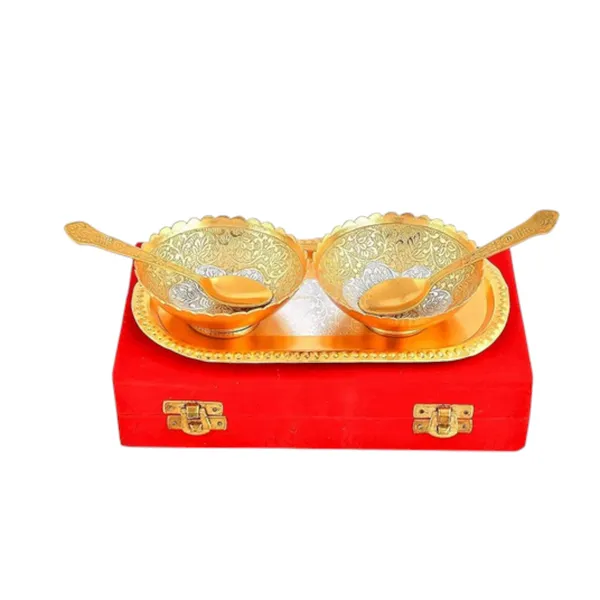 Bowl_Set_with_Velvet_Gifts_Box_Diwali_Gift_Wedding_Return_Gifts_(Golden_2_Bowl_Set)