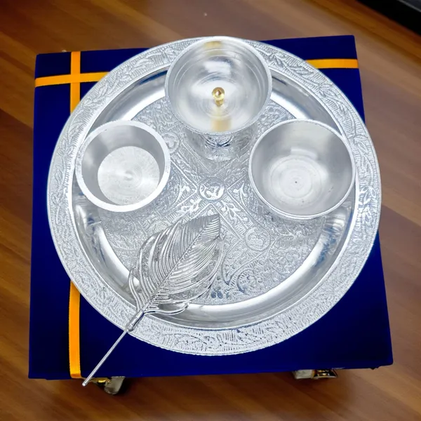 Navratri/Diwali_Special_Pooja_Thali_Set_Diwali_Gift_(Silver_Handcarving)