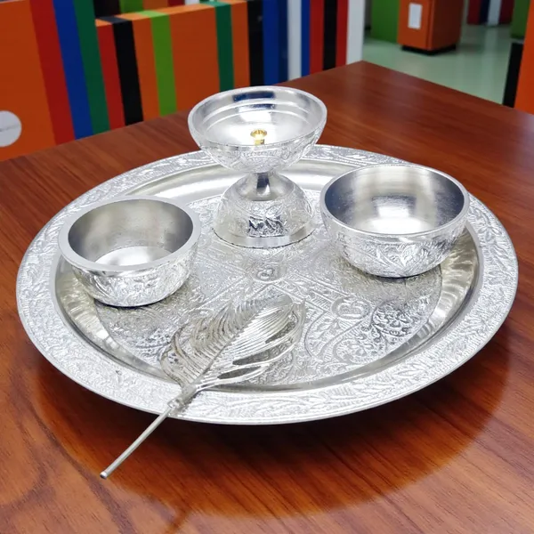 Navratri/Diwali_Special_Pooja_Thali_Set_Diwali_Gift_(Silver_Handcarving)