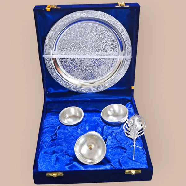 Navratri/Diwali_Special_Pooja_Thali_Set_Diwali_Gift_(Silver_Handcarving)