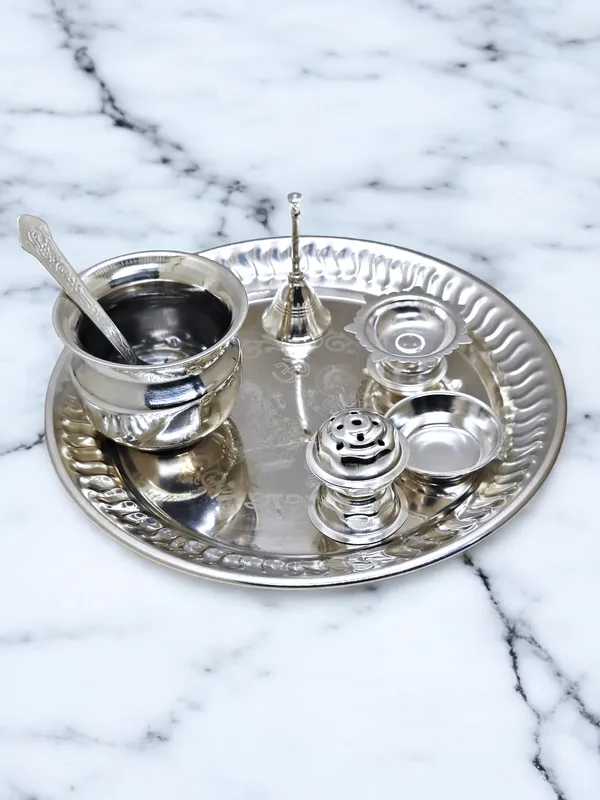 Navratri/Diwali_Special_Pooja_Thali_Set_Diwali_Gift_(Silver_Light_Weight)