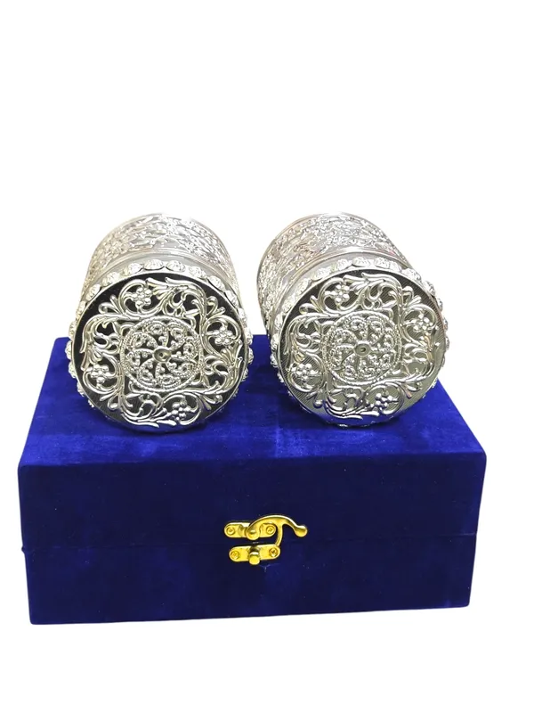 Set_of_2_Glass_Dry_Fruit_Jars_with_German_Silver_Metal_Flower_Work_&_Velvet_Box_–_Premium_Wedding_Return_Gift