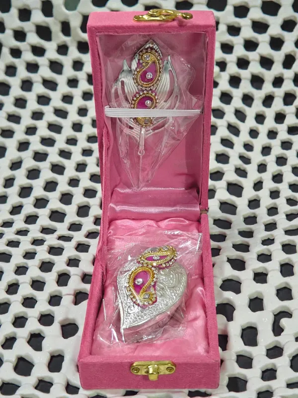 Silver_Plated_Kumkum_&_Chawal_Holder_|_Decorative_Sindoor_Box