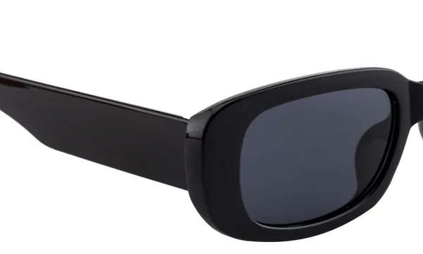 Black_Lens_Designer_Rectangle_Premium_UV_Protected_Sunglasses