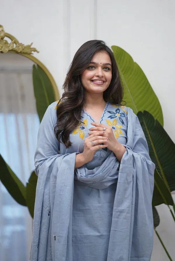 Designer_Heavy_Embroidered_Pure_Fine_Cotton_Kurta,_Pant_&_Mul_Cotton_Dupatta_3-Piece_Set_Blue