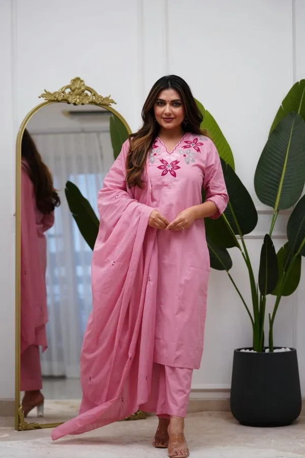Designer_Heavy_Embroidered_Pure_Fine_Cotton_Kurta,_Pant_&_Mul_Cotton_Dupatta_3-Piece_Set_pink