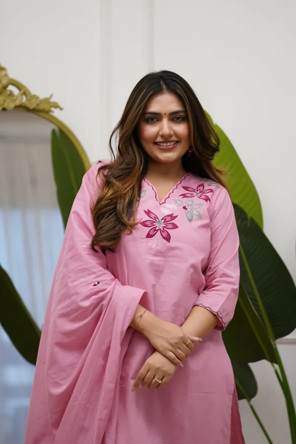 Designer_Heavy_Embroidered_Pure_Fine_Cotton_Kurta,_Pant_&_Mul_Cotton_Dupatta_3-Piece_Set_pink