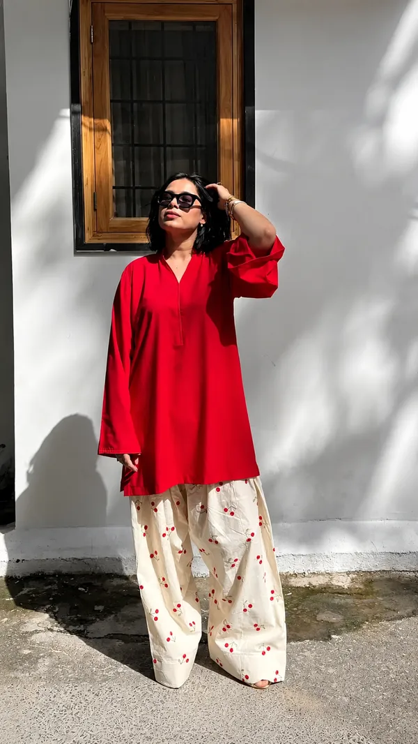 Elegant_Heavy_Cotton_Flex_Kurta_&_Farshi_Salwar_Set_with_Intricate_Embroidery