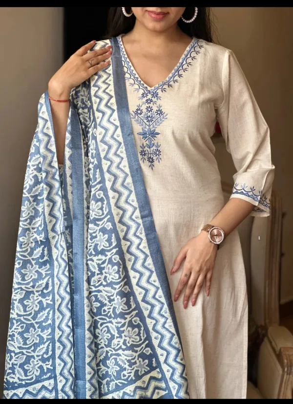 Elegant_Off-White_Embroidered_Cotton_Flex_Suit_Set_with_Cotton_Silk_Dupatta_-_Graceful_&_Sophisticated