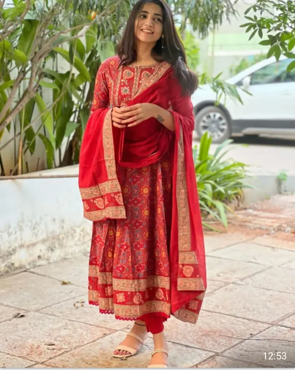 Red_Anarkali_Kurta_Set_With_Grand_Flare_&_Intricate_Handwork-100%_Pure_Cotton