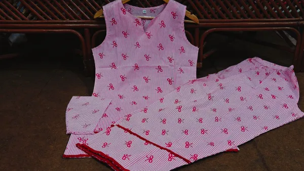 NEW_LAUNCH_–_STRAWBERRY_EMBROIDERED_FARSHI_SALWAR_SET_✨🍓